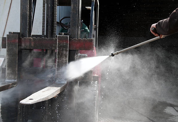 Best House Exterior Washing  in Brighton, MI